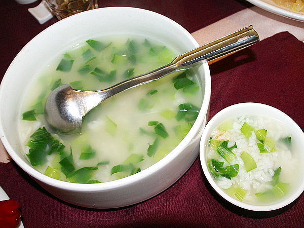 為什麼湯泡飯比粥傷胃?