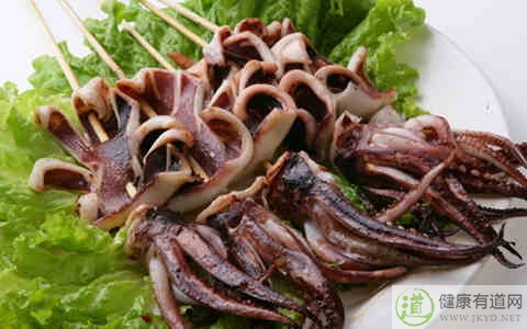 鱿魚不能和什麼一起吃_鱿魚和什麼相克 鱿魚不能和什麼一起吃_鱿魚和什麼相克