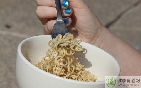 泡面吃多了會怎樣 泡面吃多了會怎樣