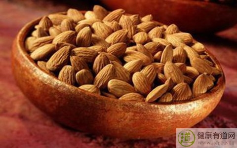 杏仁吃多了會上火嗎 杏仁吃多了會上火嗎
