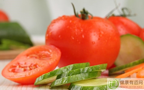 西紅柿不能空腹吃 西紅柿不能空腹吃