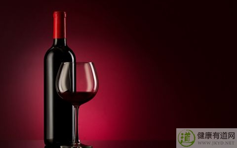 紅酒不能和什麼一起吃_紅酒和什麼相克 紅酒不能和什麼一起吃_紅酒和什麼相克