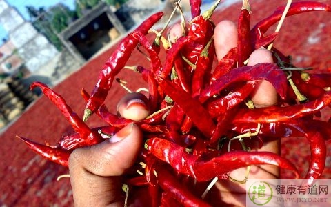 扁桃體發炎忌吃什麼