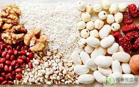 關於臘八節的傳說 關於臘八節的傳說